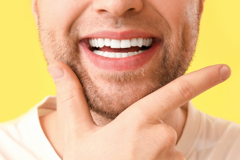 The Benefits of Smile Makeovers with Porcelain Veneers